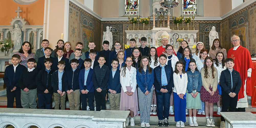 Bishop of Cork and Ross Fintan Gavin pictured in the Church of the Nativity of the Blessed Virgin Mary, Timoleague with Confirmation candidates from Timoleague National School.  Also included are Canon John Kingston, Co-PP and teachers Mairead Crowley and Anne McCarthy.  Photo: Martin Walsh.